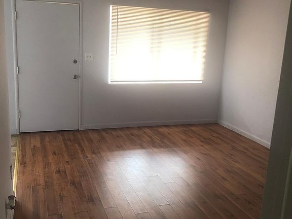 5th image of 2979 68th Ave