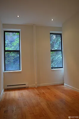 Rented by Oxford Property Group | media 26