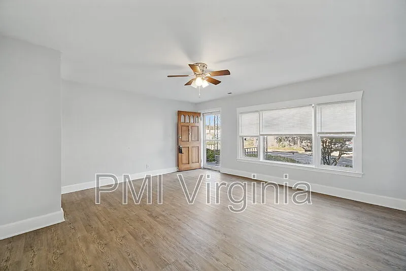 2 bed, 1.0 bath, 970 sqft, $1,295 — Photo 4