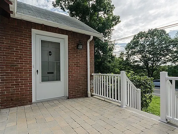 303 Mill St #303 — Photo 13