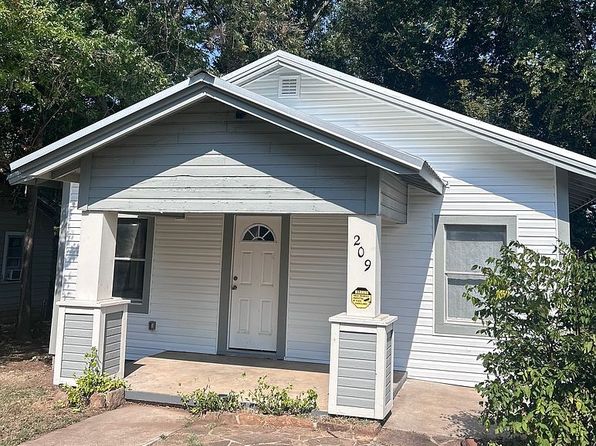209 E Miami Ave