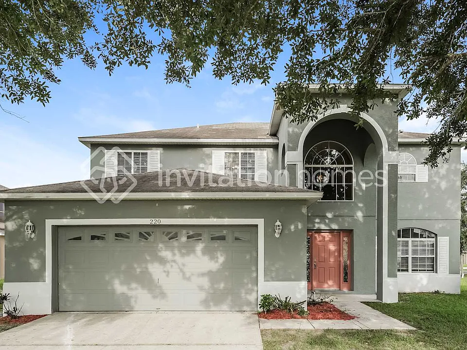 220 Cimarron Dr