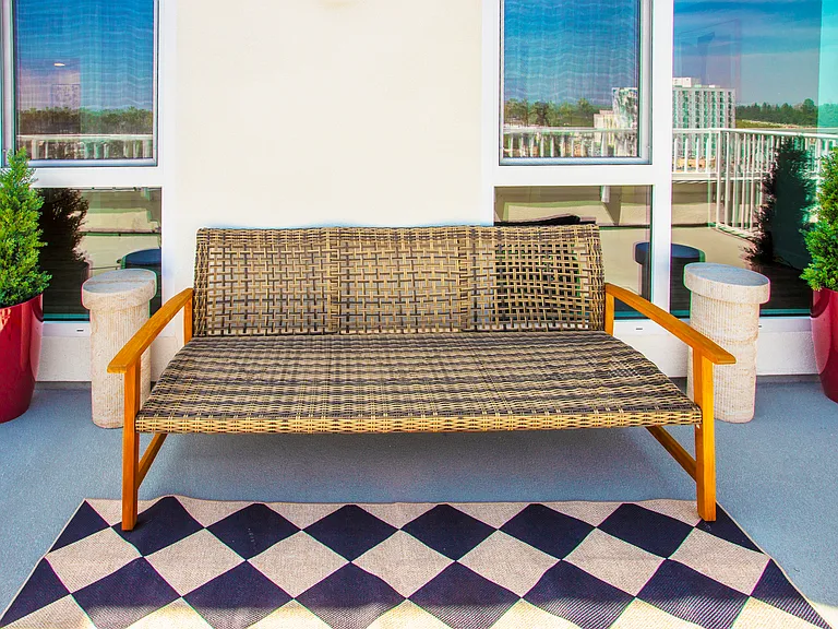 Crenshaw Lofts — Photo 9