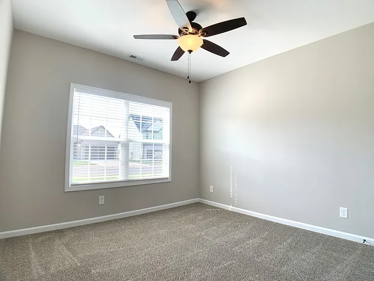 421 Ayden Ln — Photo 25
