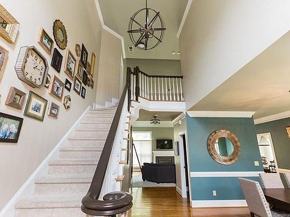 4th image of 7615 Treyford Ln