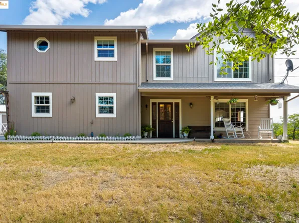 18450 Golden Oaks Dr, Jamestown, CA 95327