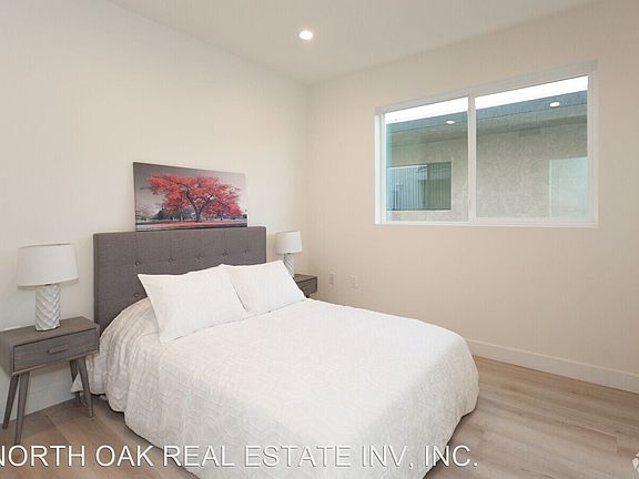 5th image of 7043 Jordan Ave #406