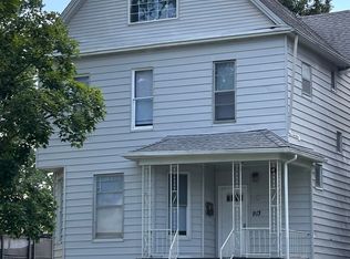 913 S 8th St, Springfield, IL 62703