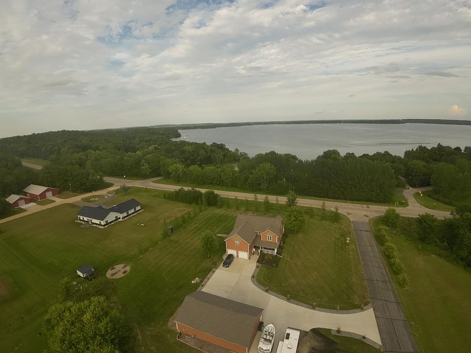 1st image of 15476 Trillium Trl