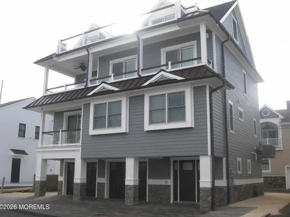 15 S Surf Rd, Lavallette, NJ 08735