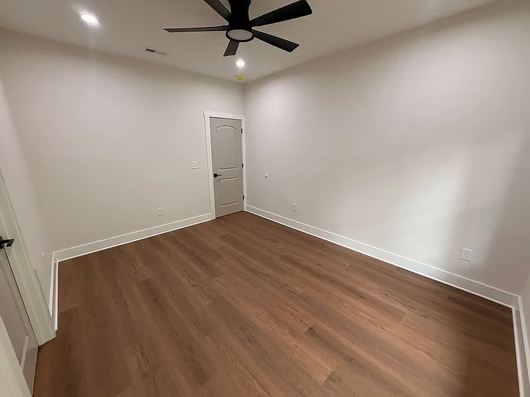 2417 Waverly St NW — Photo 28