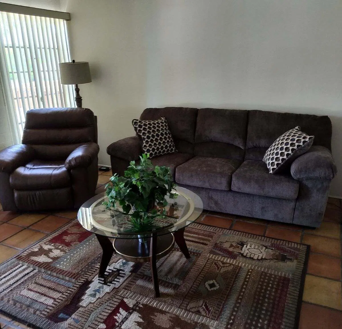402 S Paseo Pena — Photo 4