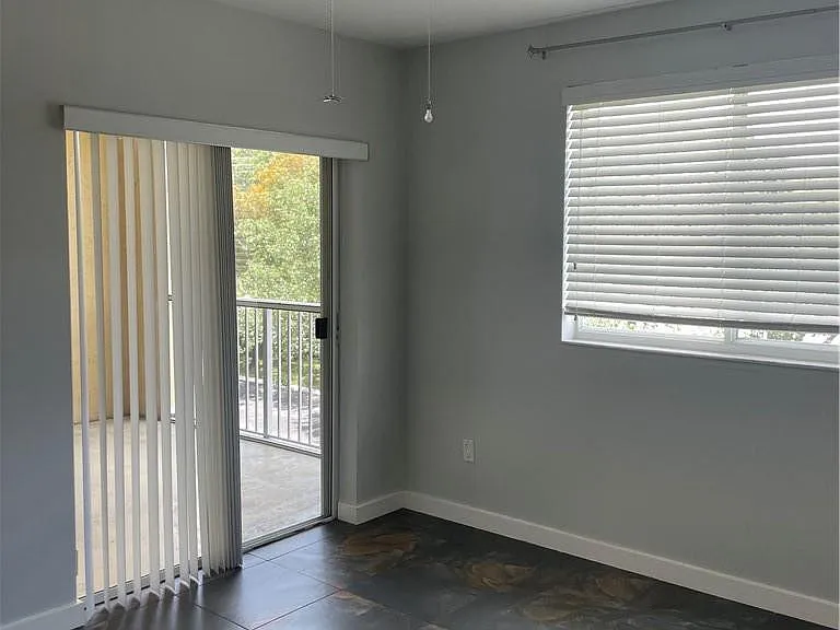 2640 S University Dr #319 — Photo 8