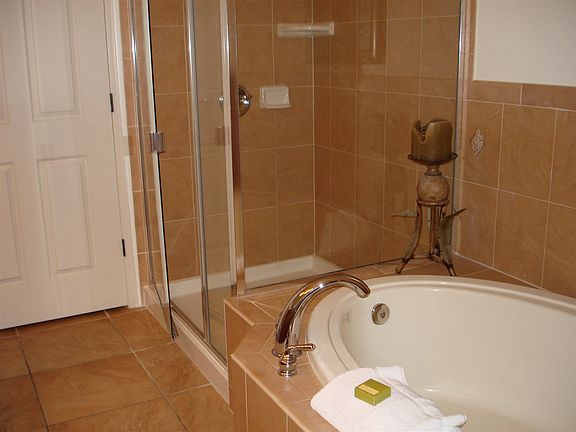 4th image of 25 Ocean Crest Way