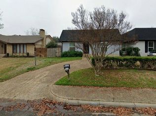 10666 Pagewood Dr, Dallas, TX 75230