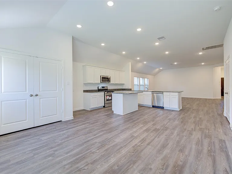 5419 Tourmaline Way — Photo 32