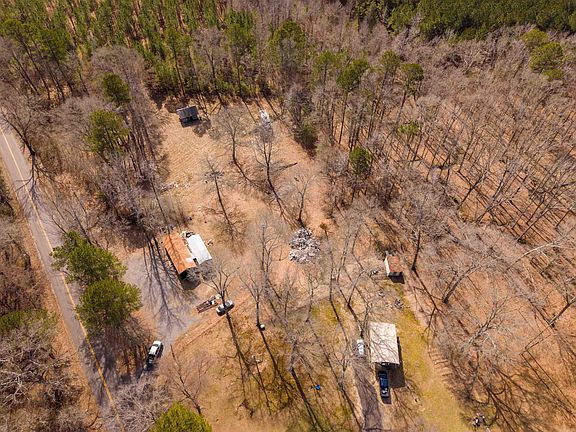 2nd image of 2814 Stagecoach Rd