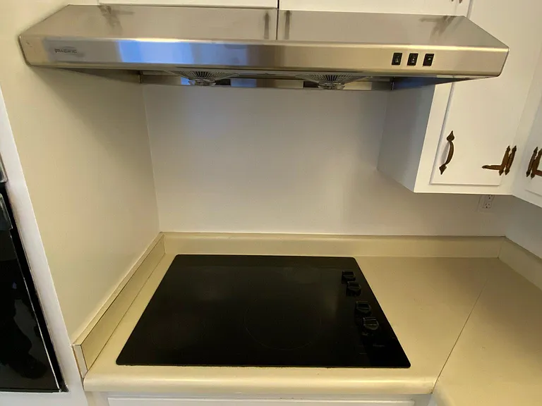 New kitchen vent hood