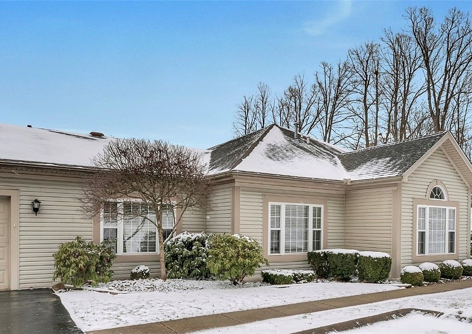 1st image of 242 Wilcox Rd