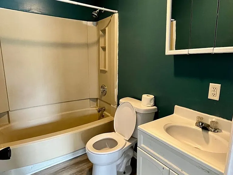 233 Dixie Ave — Photo 11