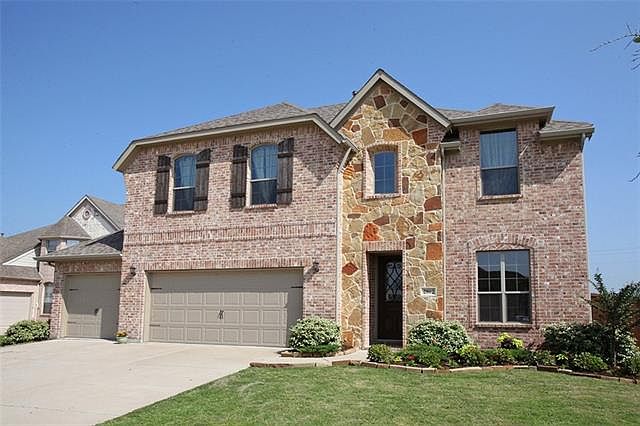 1st image of 2802 Lincoln Dr