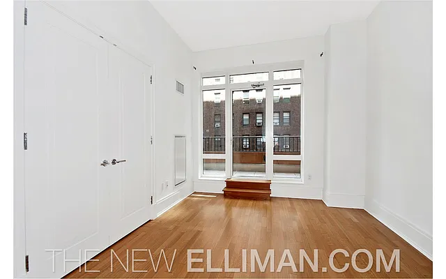 Sold by Douglas Elliman | media 14