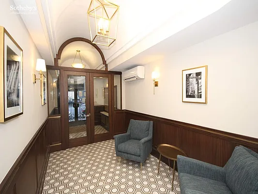 Rented by Sotheby's International Realty | media 35