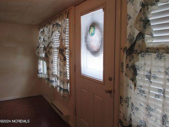 4th image of 167D Huntington Drive