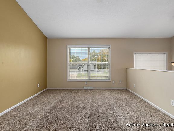4th image of 1441 Manorwood Dr SE