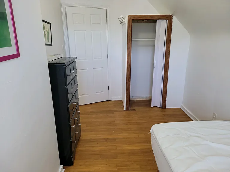 5439 Jackson St #2-1 — Photo 15
