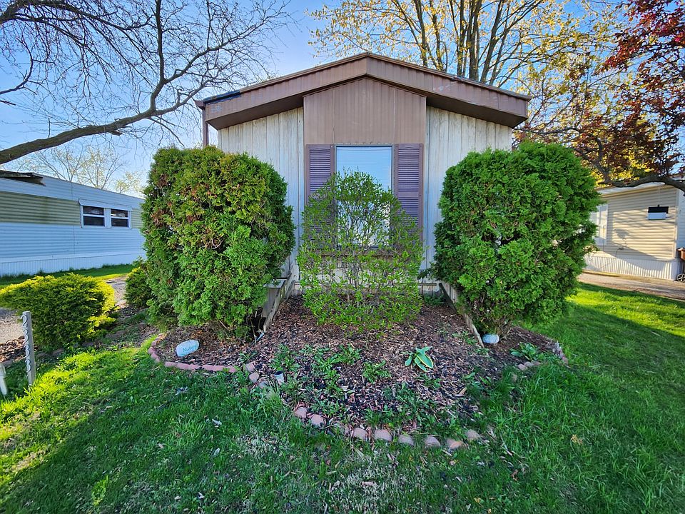 1st image of 2333 E Dundee Dr #152