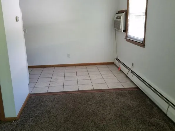 2823 Euclid Ave, Anoka, MN 55303