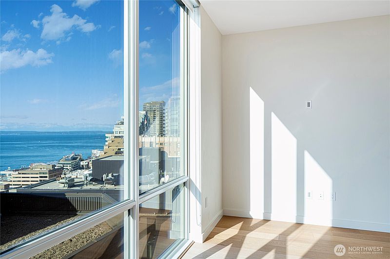 2nd image of 121 Stewart Street #1605