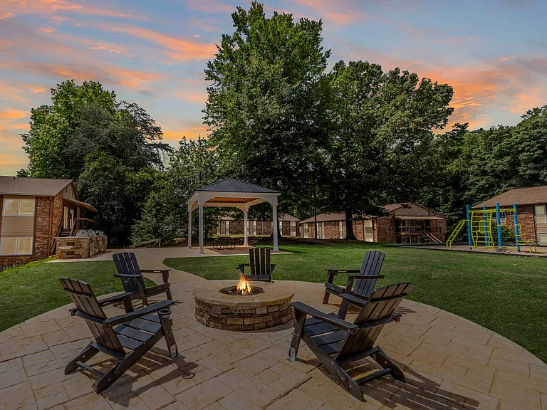 Fire Pit with Comfortable Seating
