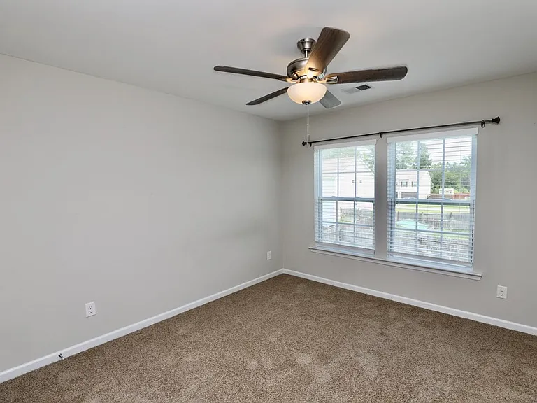 3680 Moseley Dr — Photo 61
