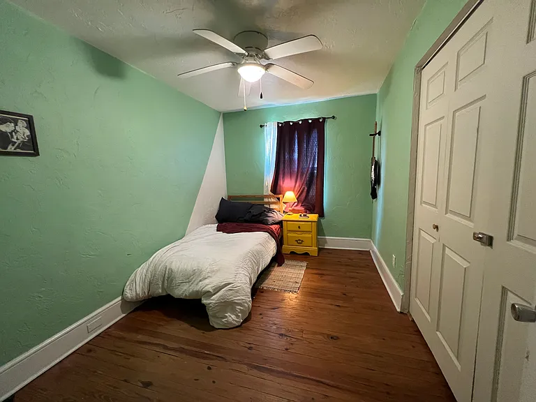 735 NW 7th St — Photo 25