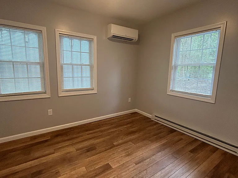 81 Silver Lake Shore Rd — Photo 15