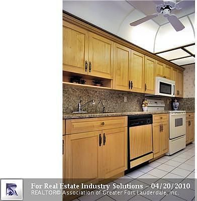 3rd image of 5100 N Ocean Bl 215 #215
