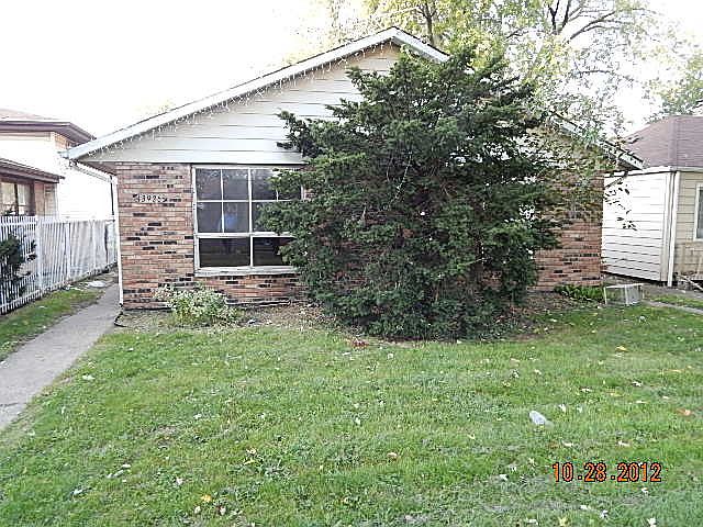 1st image of 13926 S Saginaw Ave