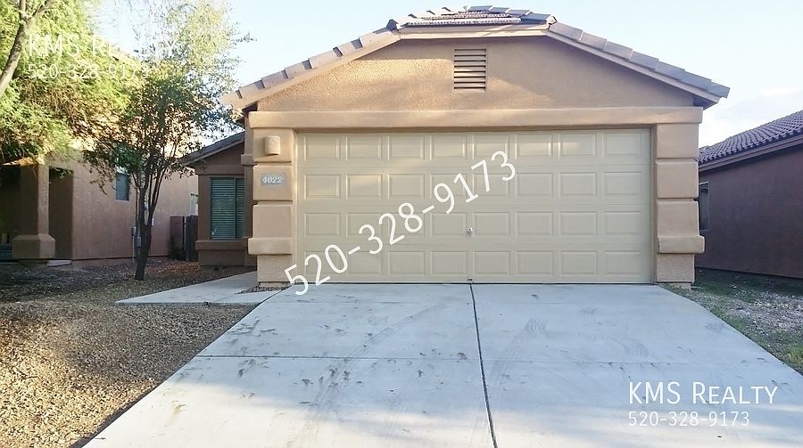 1st image of 4022 E Agate Knoll Dr