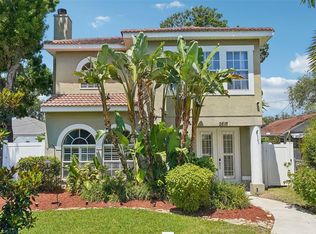 2616 11th St N, Saint Petersburg, FL 33704
