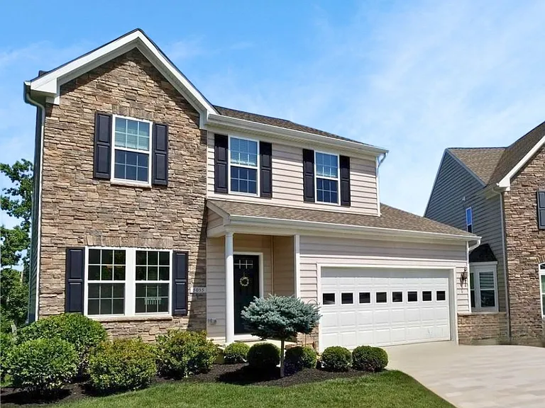 5055 Lake Forest Dr — Photo 2