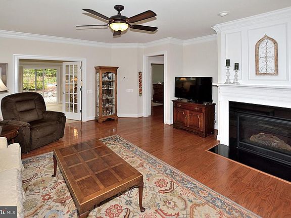 3rd image of 44384 Cruden Bay Dr
