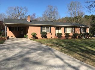 611 Eaker Cir, Cherryville, NC 28021