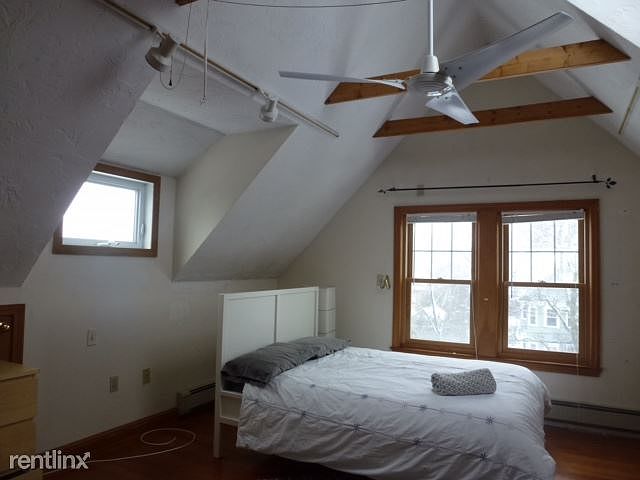 Room1