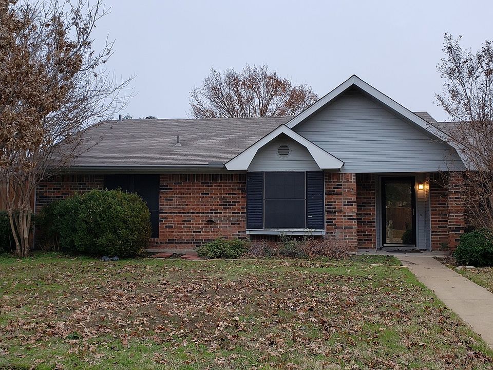 1st image of 2912 Guinevere Dr