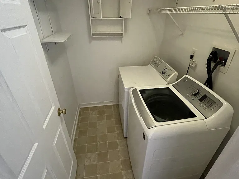13425 Quixton Ln — Photo 15