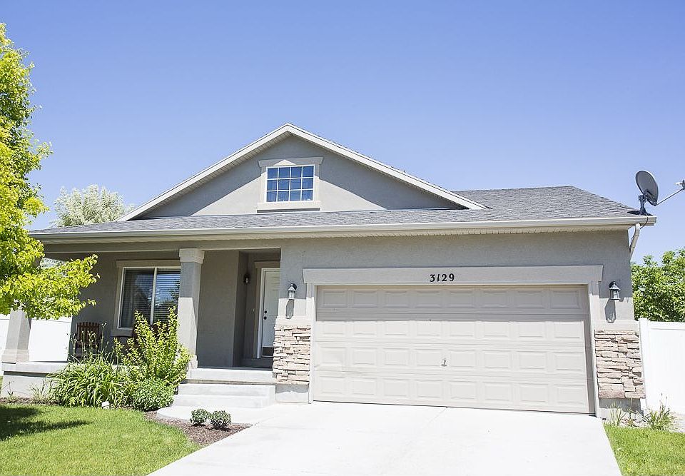 stone and stucco exterior
