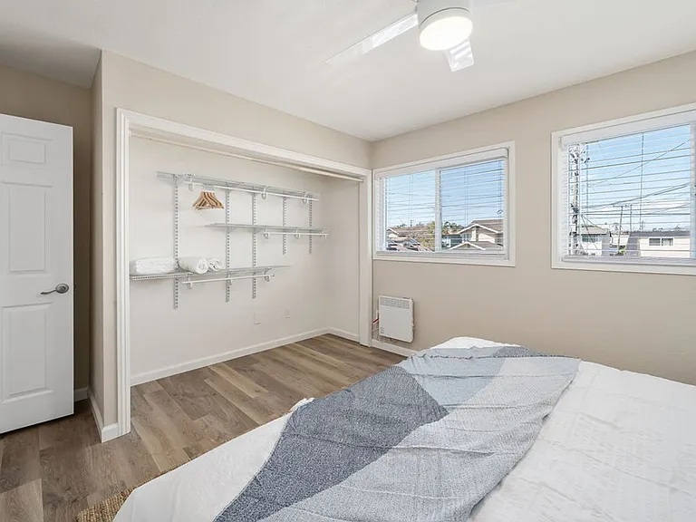450 Manhattan Ave — Photo 22