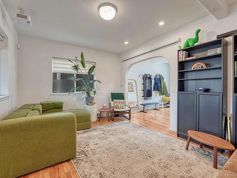 2904 W Colorado Ave — Photo 5